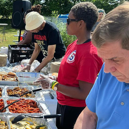 Summer Meals Volunteer
