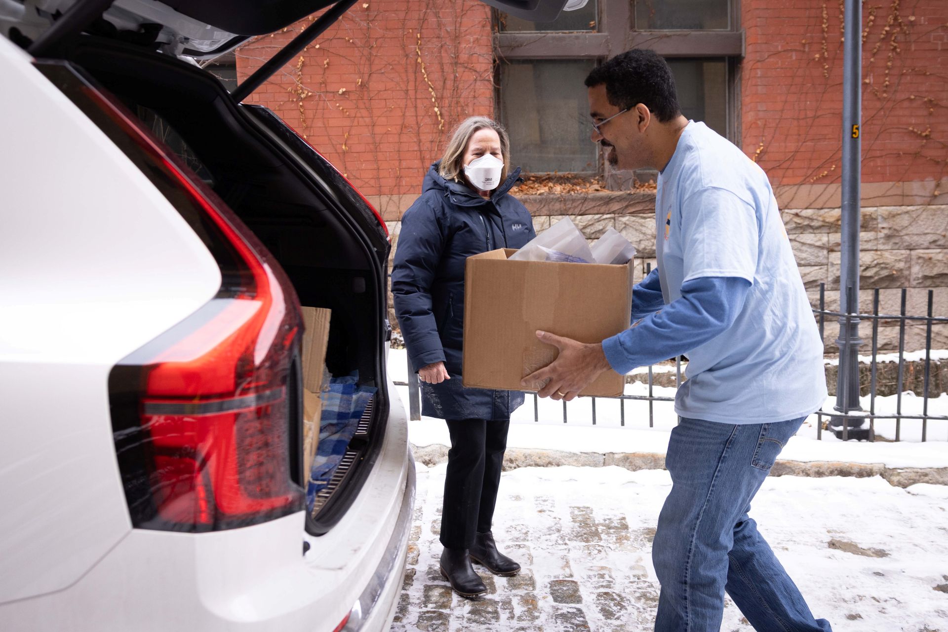 Canceler loading car with literacy kits